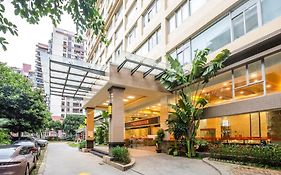 Pa Zhou Plaza Hotel
